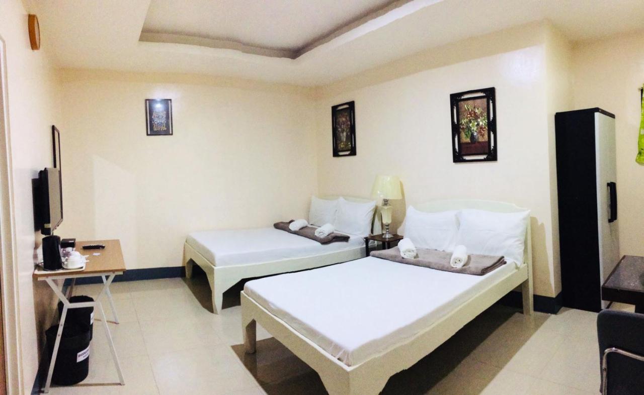 B&J Guesthouse And Tours Tagbilaran City Bagian luar foto