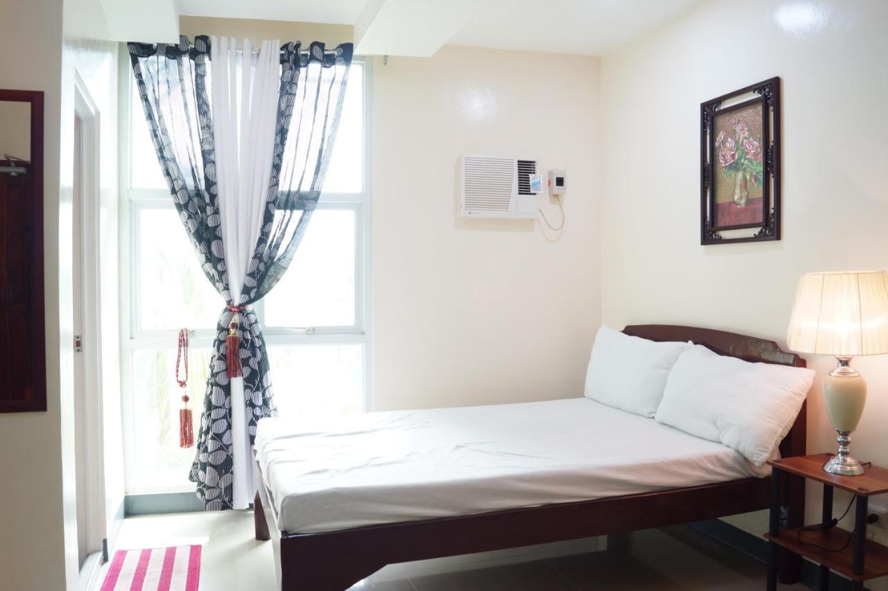 B&J Guesthouse And Tours Tagbilaran City Bagian luar foto