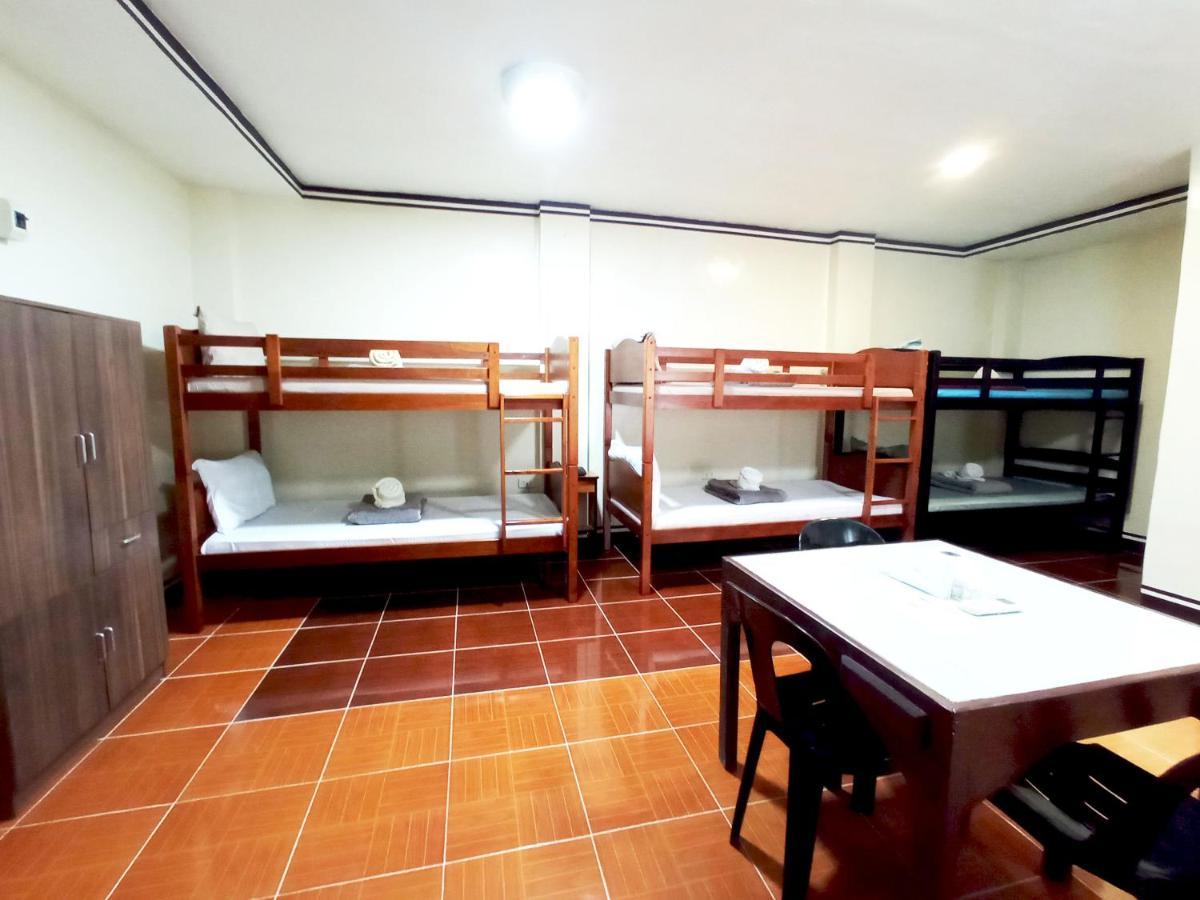 B&J Guesthouse And Tours Tagbilaran City Bagian luar foto