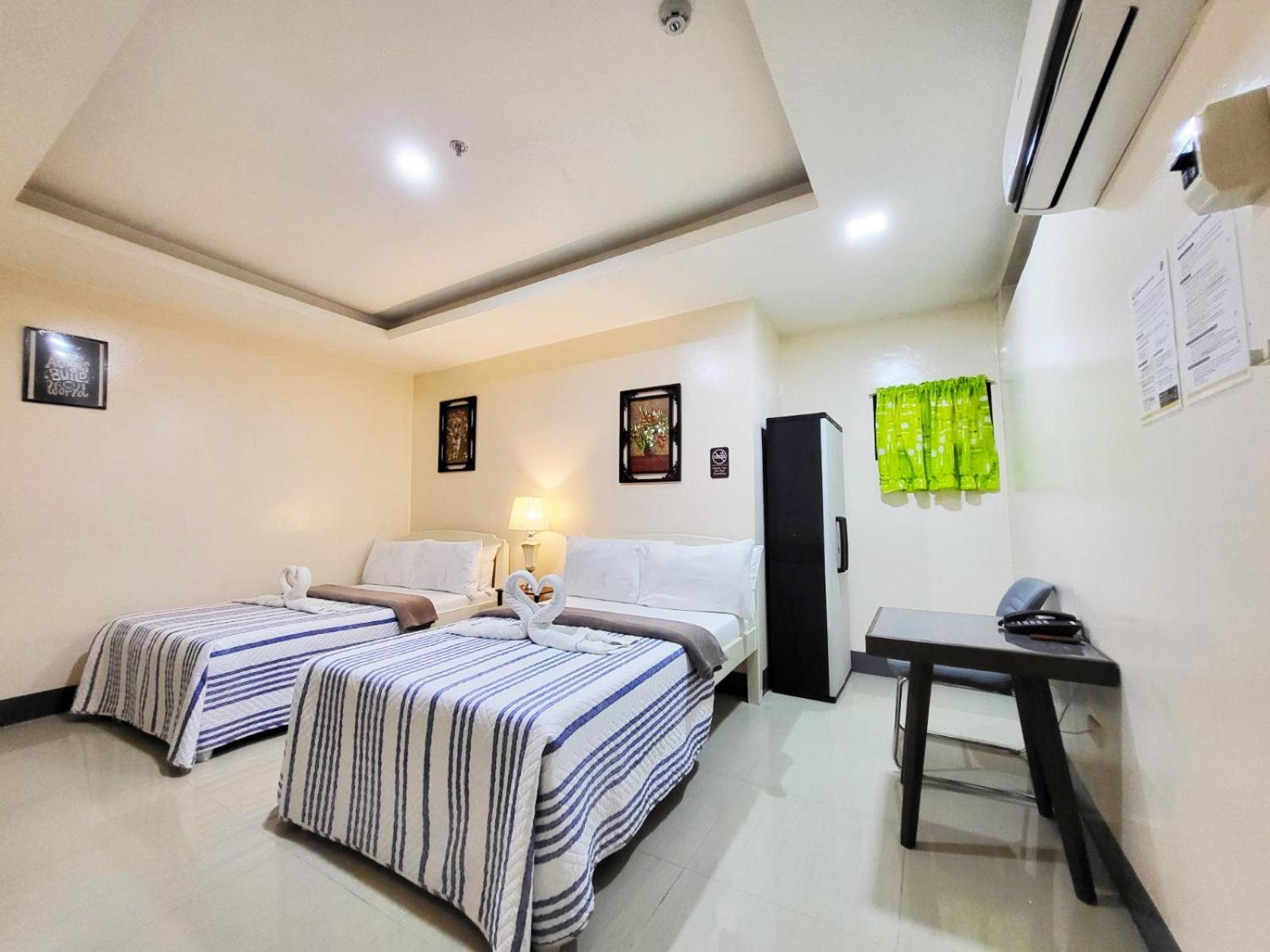 B&J Guesthouse And Tours Tagbilaran City Bagian luar foto